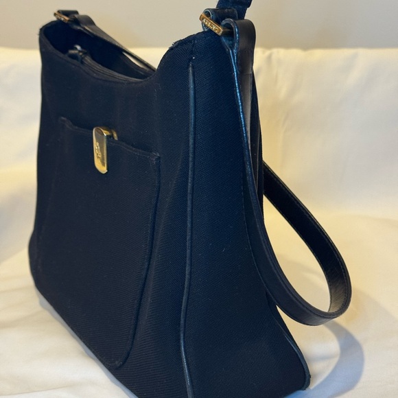 Lauren Ralph Lauren Elegant Black Shoulder Bag - Picture 5 of 16